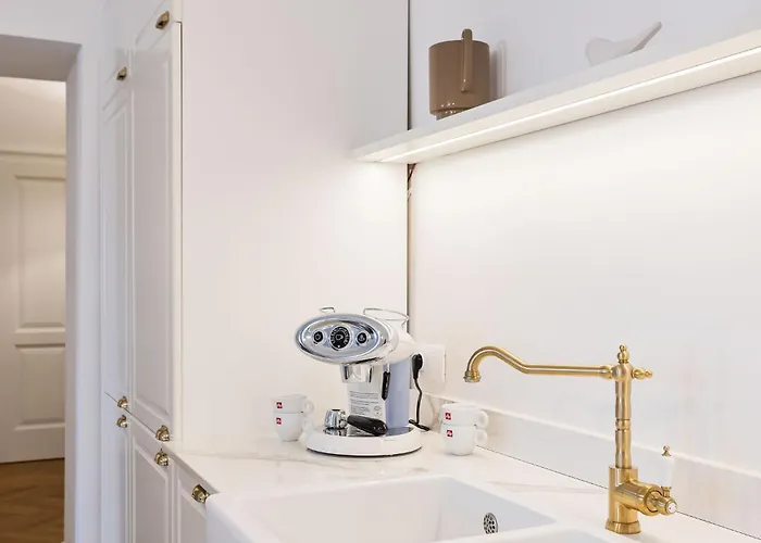 Marianna's Old Town *